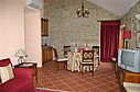 ABGV_APART__28129.jpg
